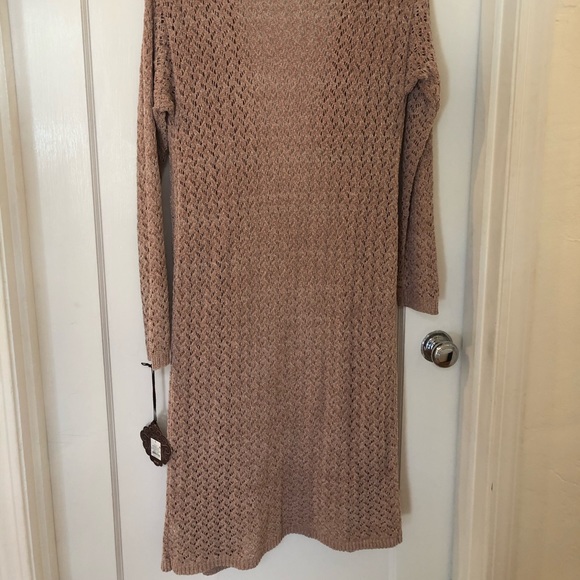 Knox Rose Crochet Duster - Picture 2 of 10
